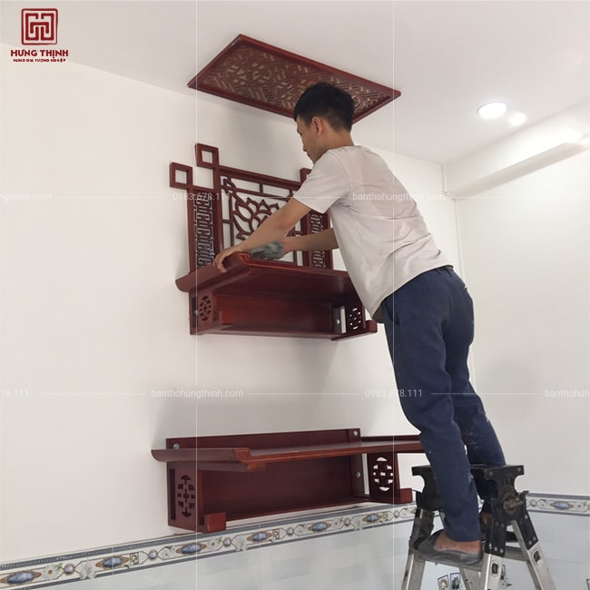 tính hướng bàn thờ như thế nào